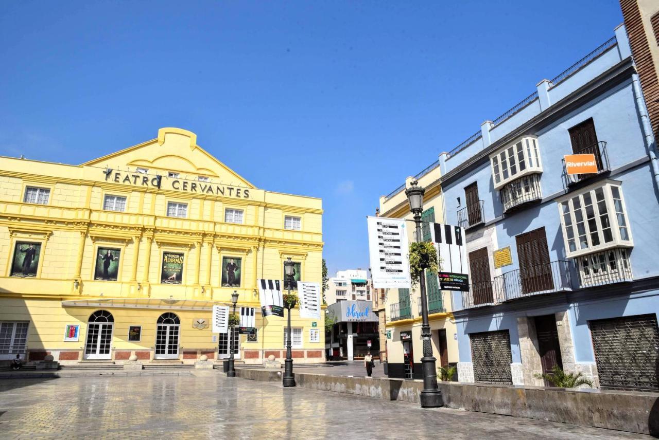 Homely Malaga San Juan De Letran Plaza De La Merced Exterior foto